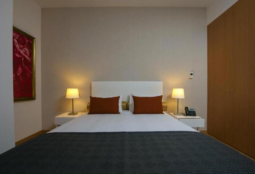 فندق Parque Serra Da Lousa