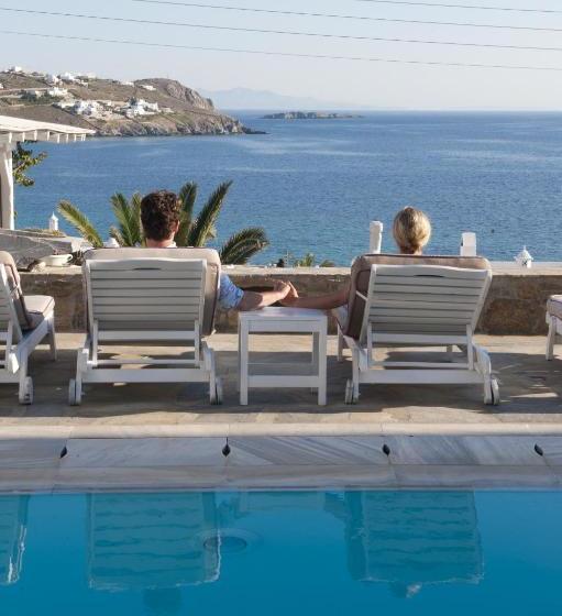 Hotel Voula Apartments & Rooms