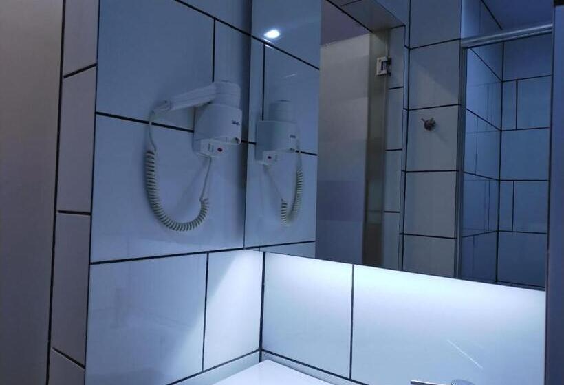 Lazdana Hotel Kuala Lumpur