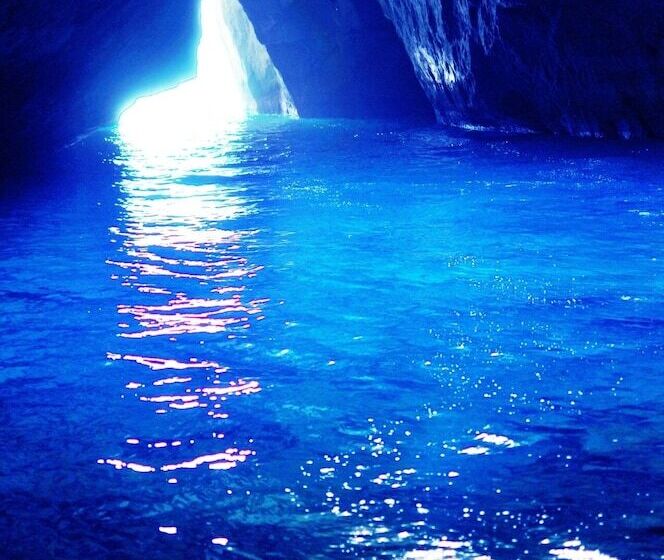 료칸 Sakahijiri Gyokushoen