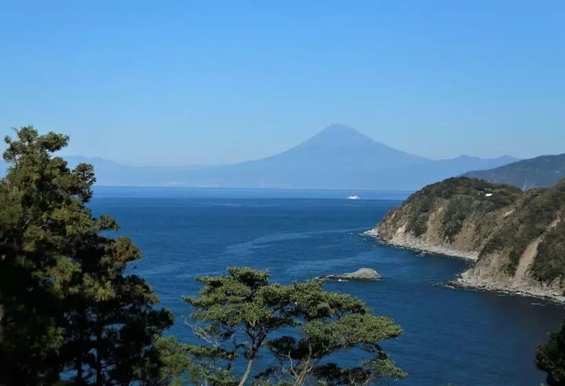 旅館 Sakahijiri Gyokushoen