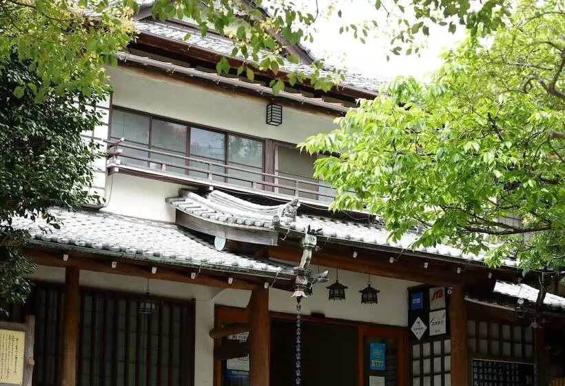 旅館 Sakahijiri Gyokushoen
