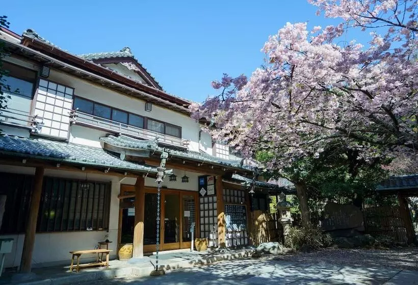 旅館 Sakahijiri Gyokushoen