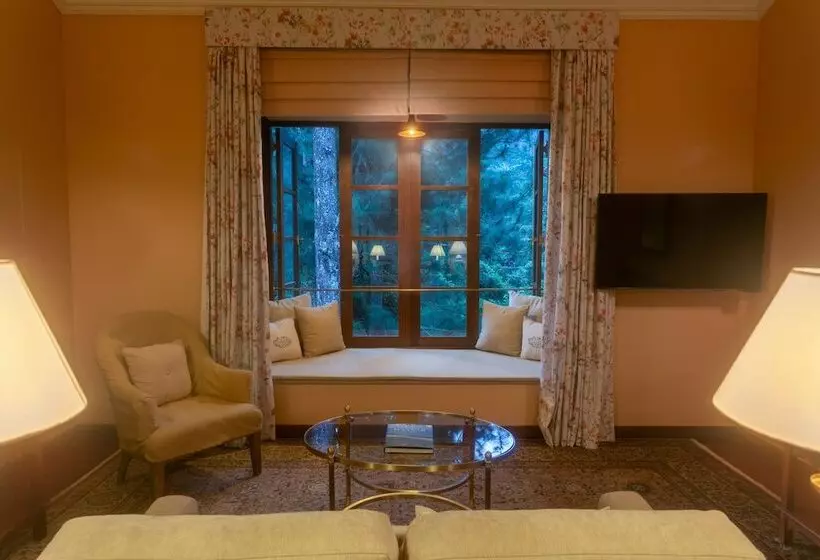 Lomakeskus Dendrobium House