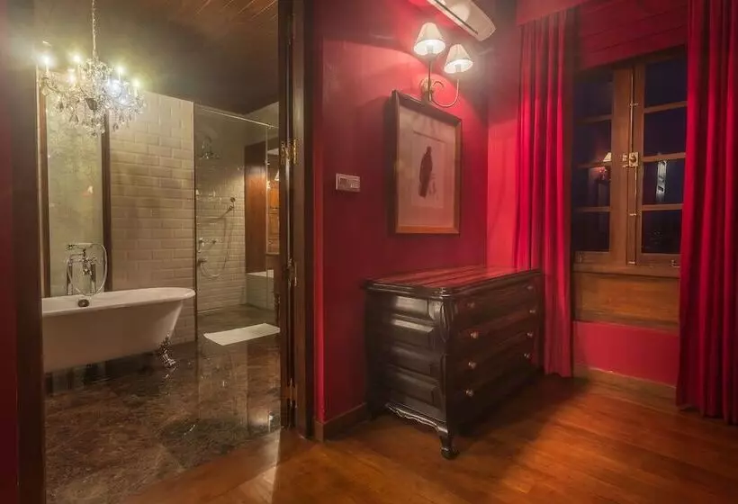 Lomakeskus Dendrobium House