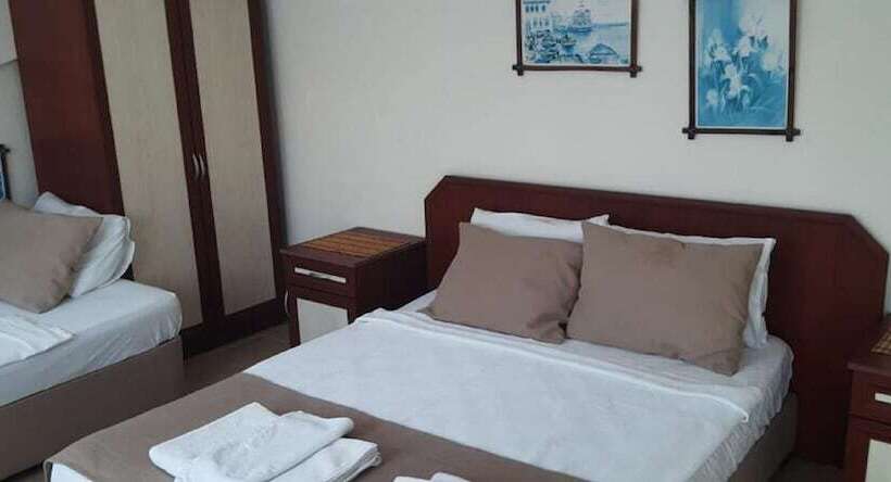 בית מלון כפרי Dut Selimiye