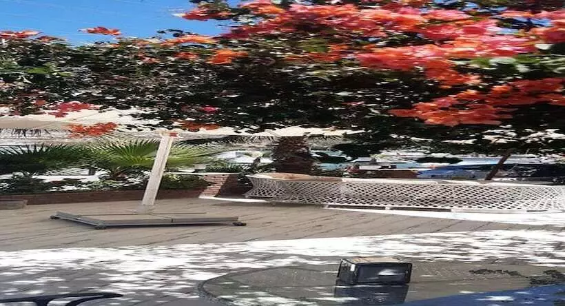 Hotelli Dut Selimiye