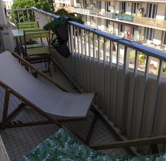 تختخواب و صبحانه 1 Chambre, 1 P'tit Dèj', 1 Sourire