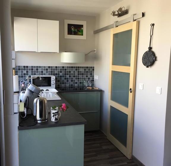 تختخواب و صبحانه 1 Chambre, 1 P'tit Dèj', 1 Sourire