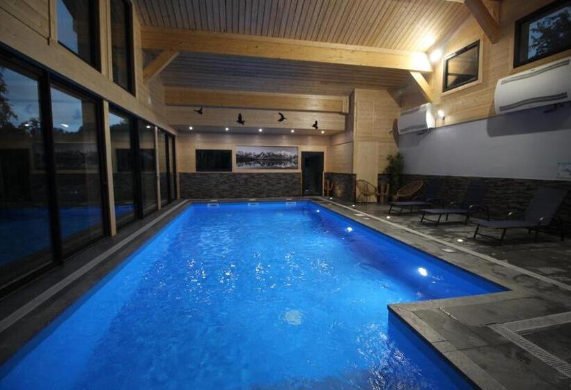 مبيت وإفطار Chalet Titlis