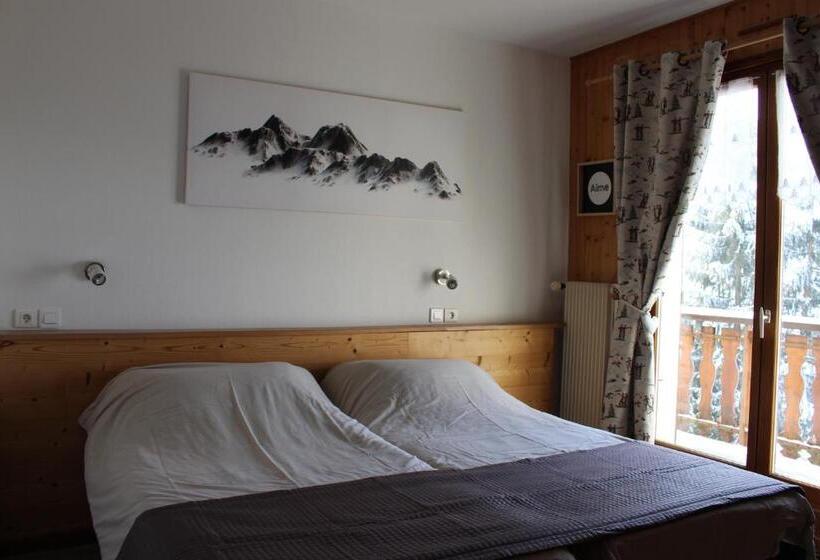 مبيت وإفطار Chalet Titlis