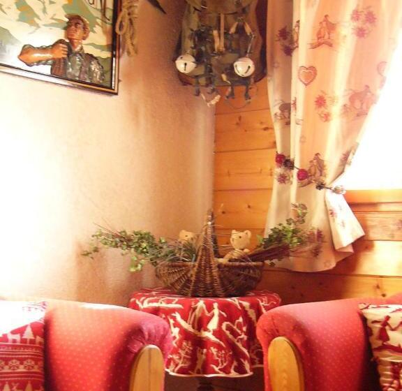 مبيت وإفطار Chalet Titlis