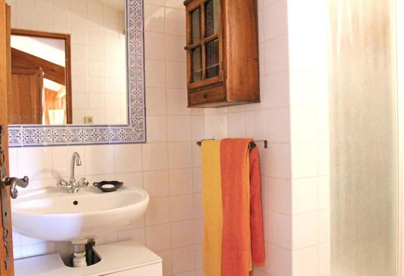 Bed and Breakfast Gite D Autheze