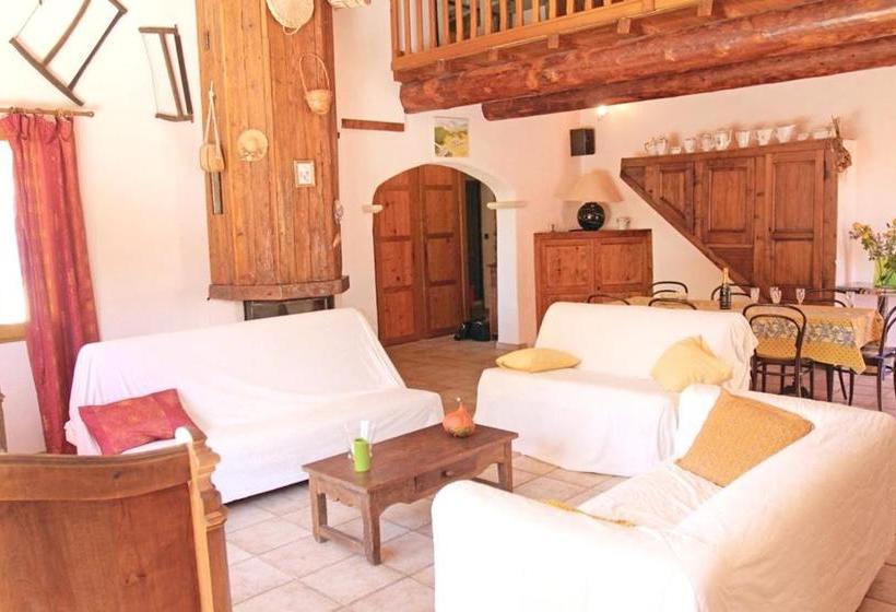 Bed and Breakfast Gite D Autheze