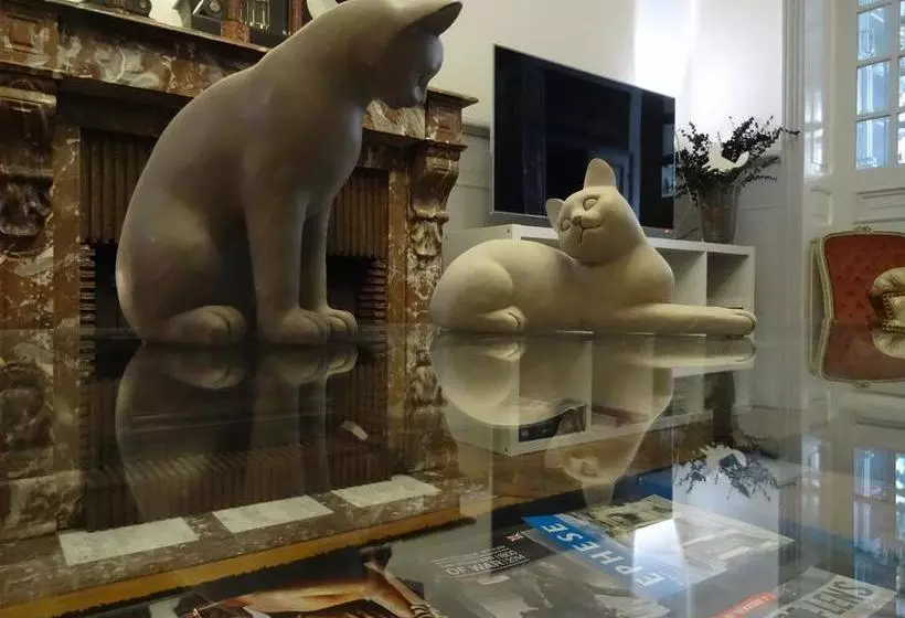 تختخواب و صبحانه Chambres Et Table D'hôtes La Belle Lensoise