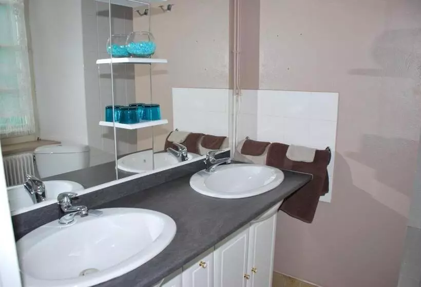 ベッドアンドブレックファースト Chambres D Hôtes Le Clos Ambels