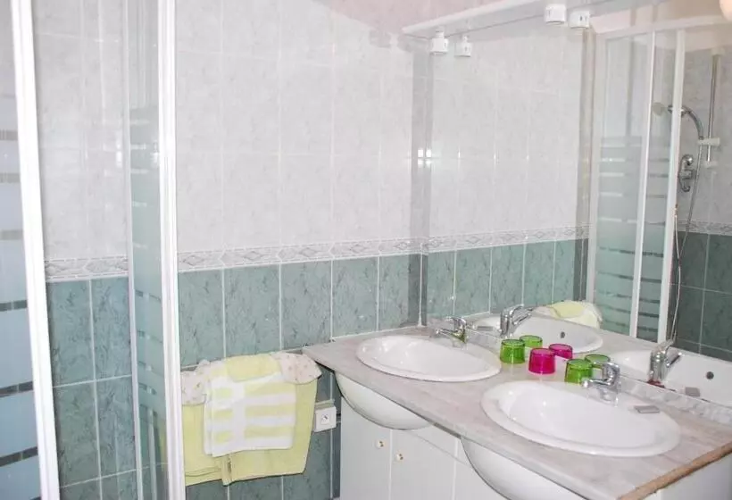 ベッドアンドブレックファースト Chambres D Hôtes Le Clos Ambels