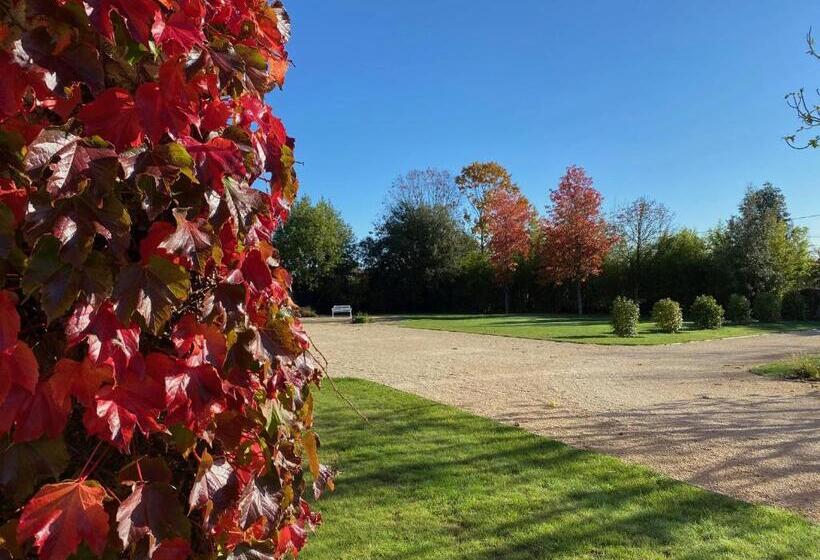 Bed and Breakfast Château De La Garnison