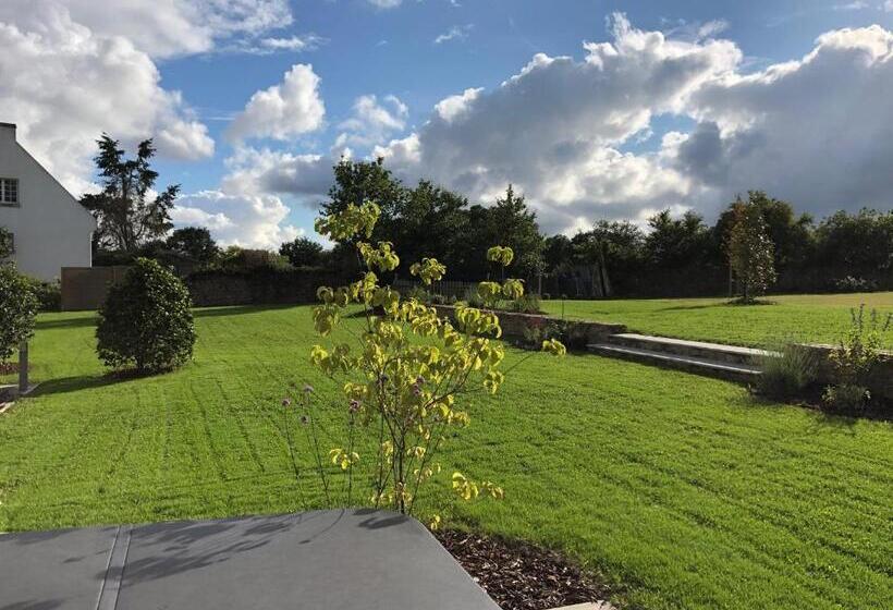 Bed and Breakfast Château De La Garnison