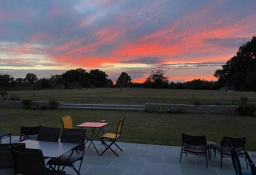 Bed and Breakfast Château De La Garnison