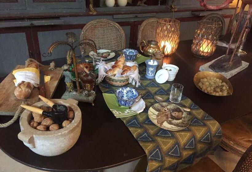 ベッドアンドブレックファースト La Maison Rousseau Chambre D Hôtes