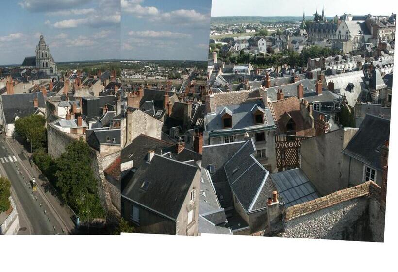 مبيت وإفطار La Tour Beauvoir