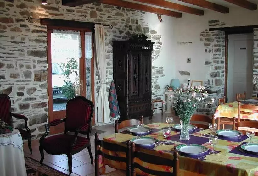 Aamiaismajoitus (B&B) Le Domaine De Rugornou Vras