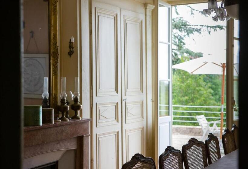 تختخواب و صبحانه Le Montellier