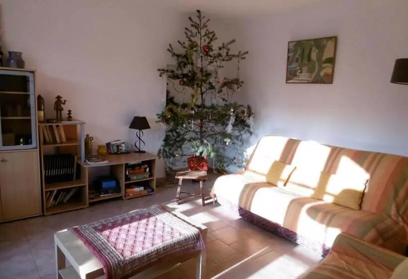 Aamiaismajoitus (B&B) Le Val Léron