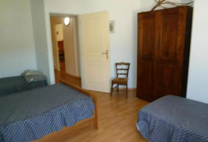 Aamiaismajoitus (B&B) Le Val Léron