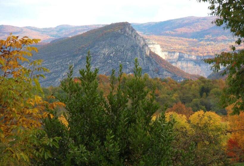 مبيت وإفطار L'estapade Des Tourelons