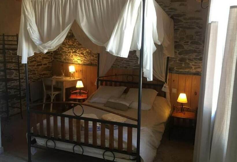 ベッドアンドブレックファースト Maison D Hôtes Hameau De Taur