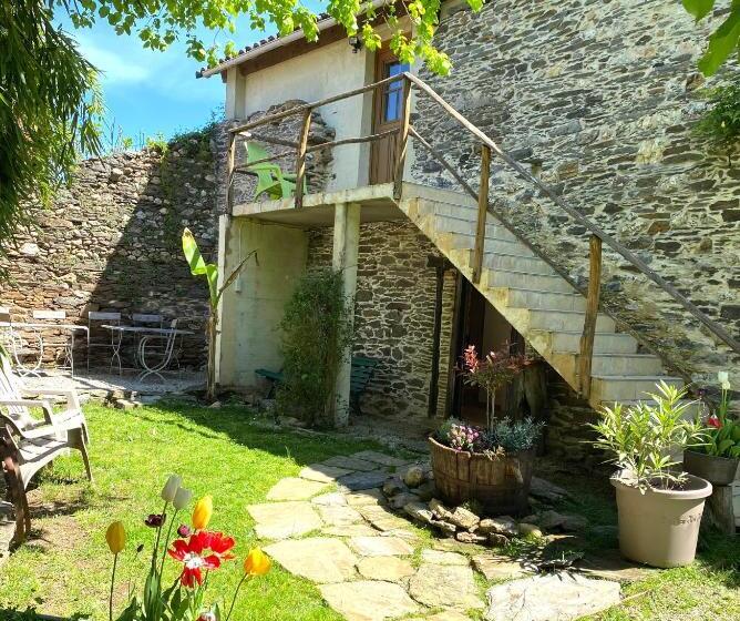 ベッドアンドブレックファースト Maison D Hôtes Hameau De Taur