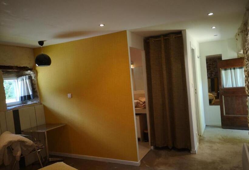 ベッドアンドブレックファースト Maison D Hôtes Hameau De Taur