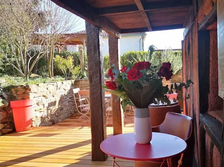 ベッドアンドブレックファースト Maison D Hôtes Hameau De Taur