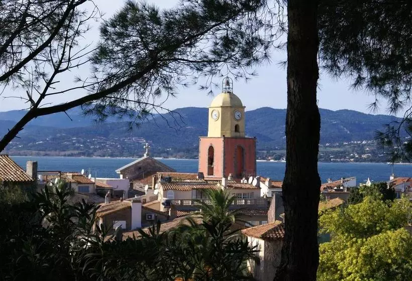 تختخواب و صبحانه Villa Californie