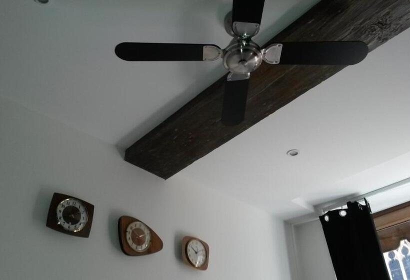 Отель Hôtel Le Boulevardier