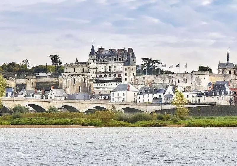 هتل Ibis Budget Amboise