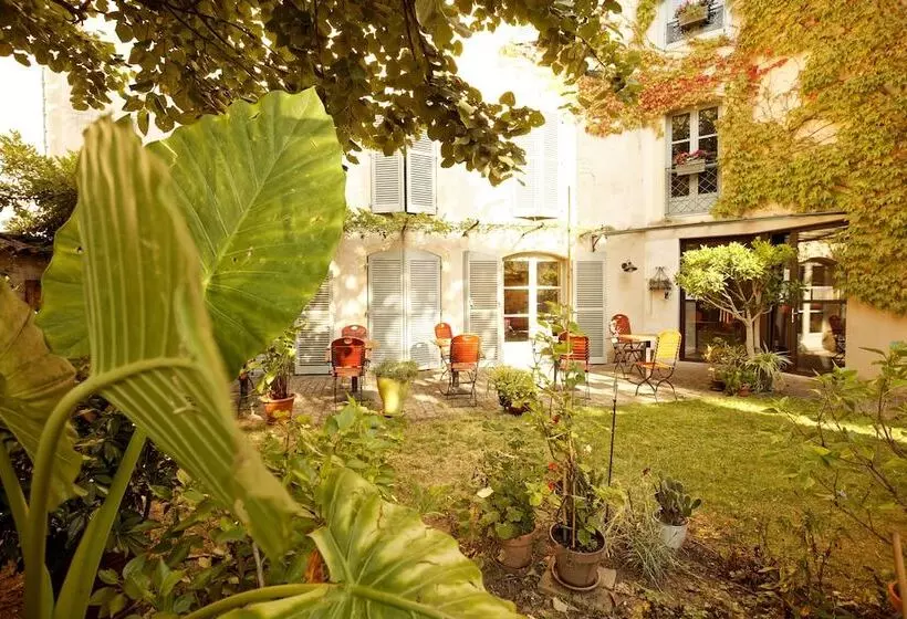 Hotel Le Quatorze