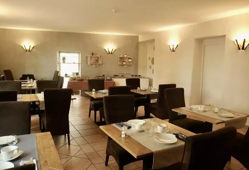 Hotel Le Quatorze