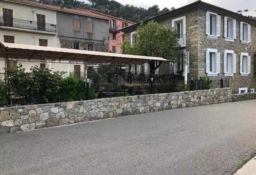 Hotelli U Campanile