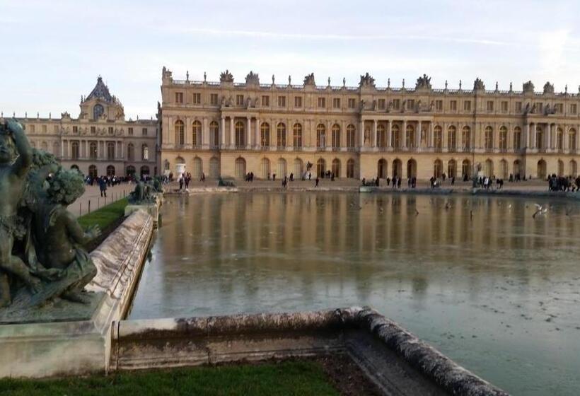 مبيت وإفطار Les Versaillaises