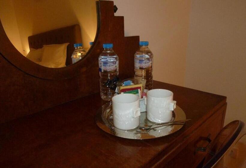 مبيت وإفطار Les Versaillaises