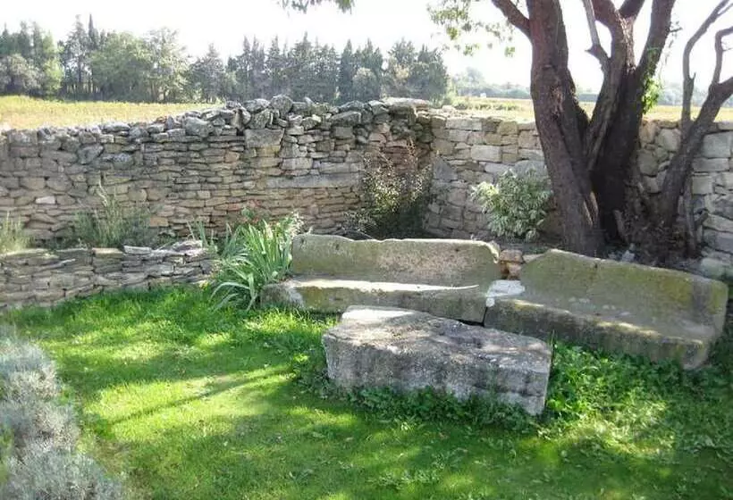 ベッドアンドブレックファースト Auberge Du Vin