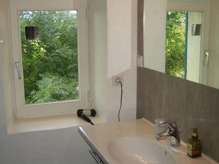 Bed and Breakfast Auberge Du Vin