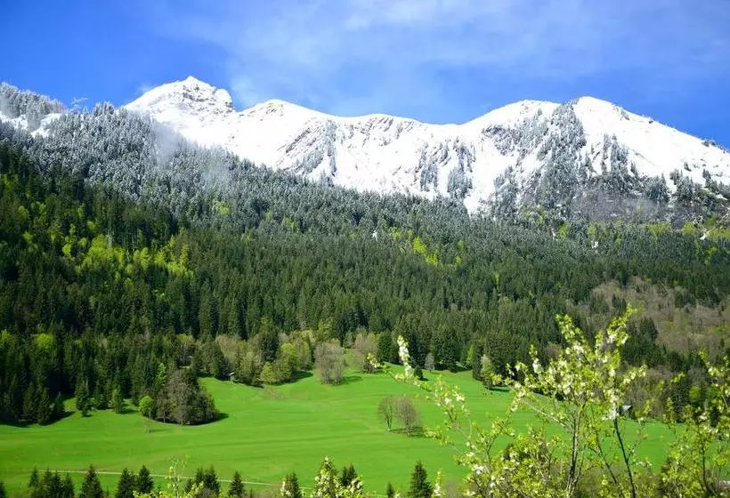 Bed and Breakfast Chalet Cannelle