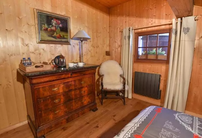 تختخواب و صبحانه Chalet Des Burdines