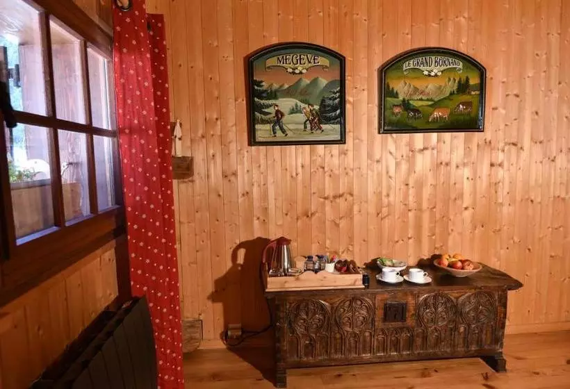 تختخواب و صبحانه Chalet Des Burdines