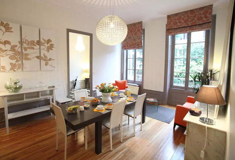 تختخواب و صبحانه Chambres D Hôtes Villa Pascaline