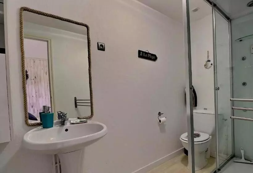 ベッドアンドブレックファースト Chambres D'hôtes Les Fleurettes En Baie Du Mont Saint Michel